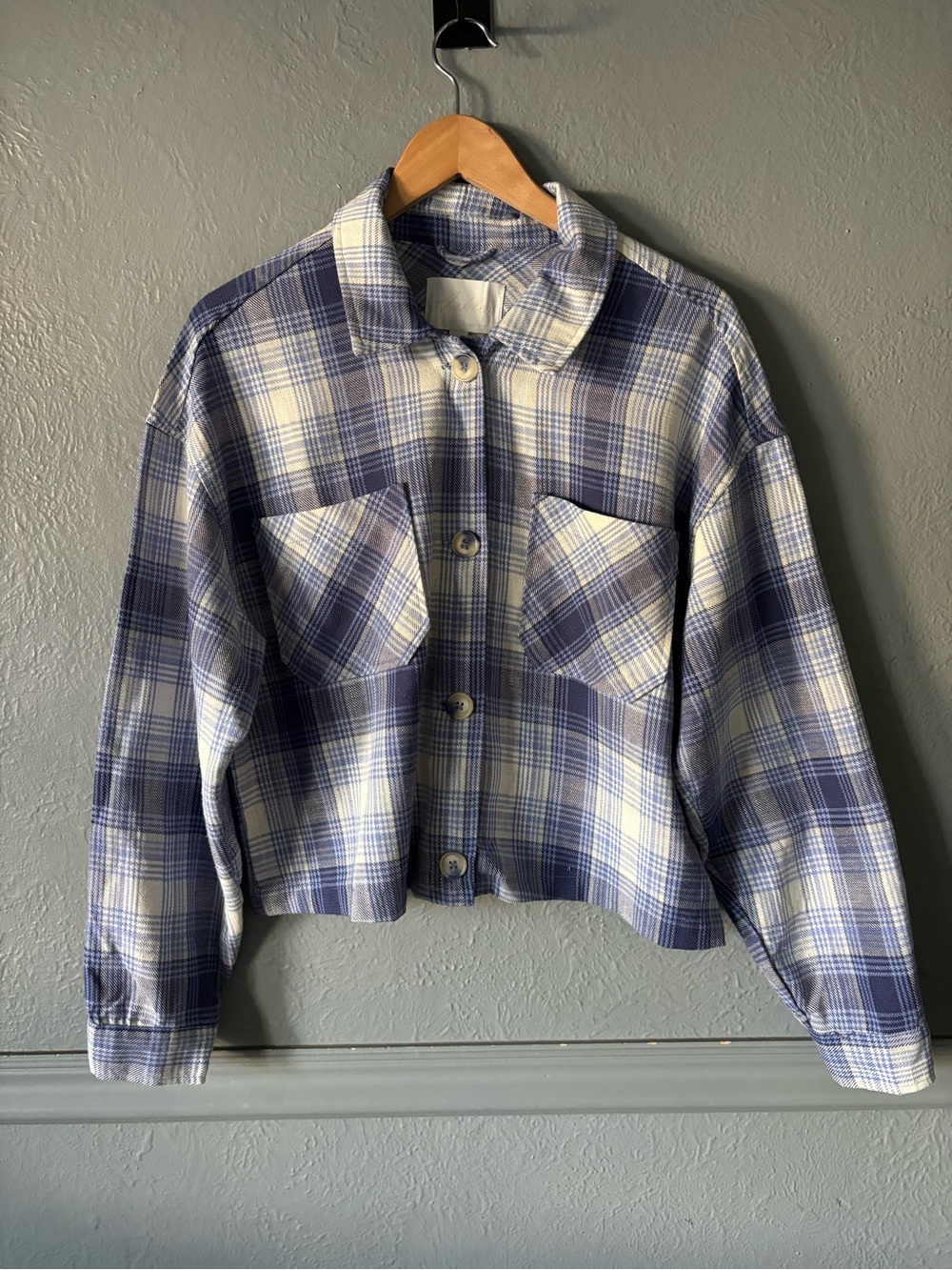 Ashley by 26 International Cropped Plaid Flannel Shacket Blue White Large